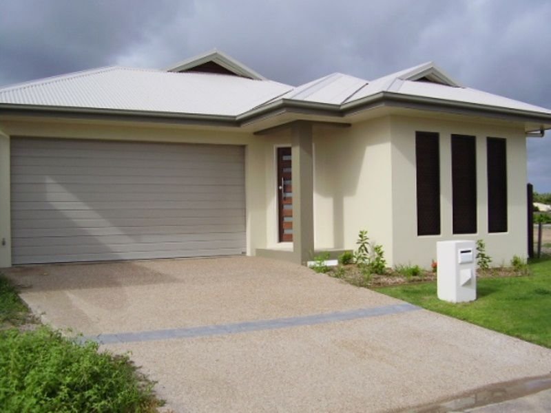 50 Pebble Lane, KIRWAN QLD 4817