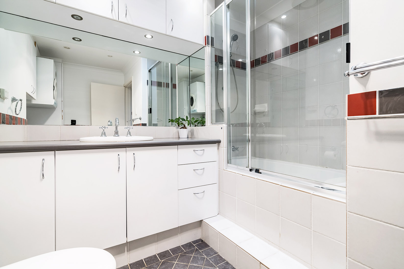6 160 Broadway Crawley WA 6009