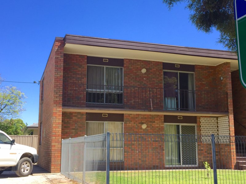 5 / 399 George Street, DENILIQUIN NSW 2710