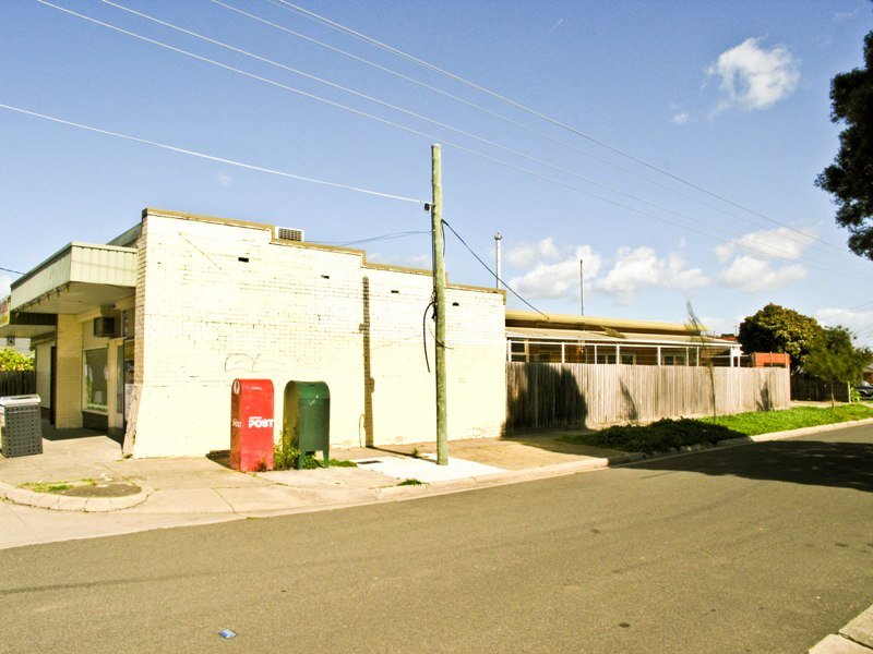 15 King George Parade, DANDENONG VIC 3175