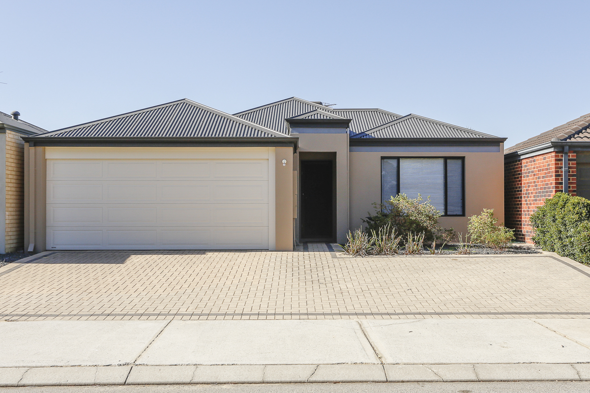 21 Speranza Parkway, SINAGRA WA 6065