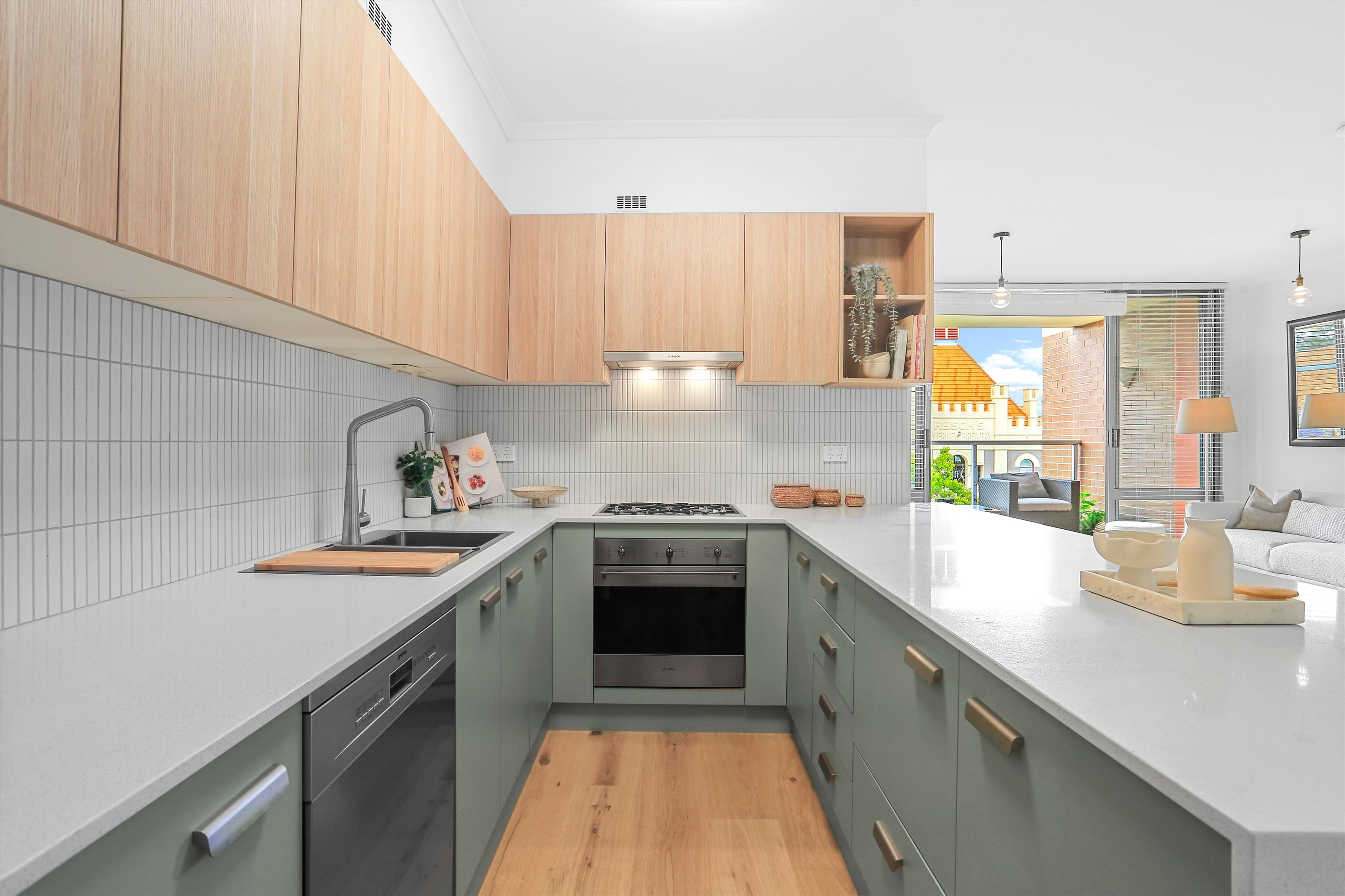 B708/780 Bourke Street, Redfern Leased by The Gallery Real Estate - image 5
