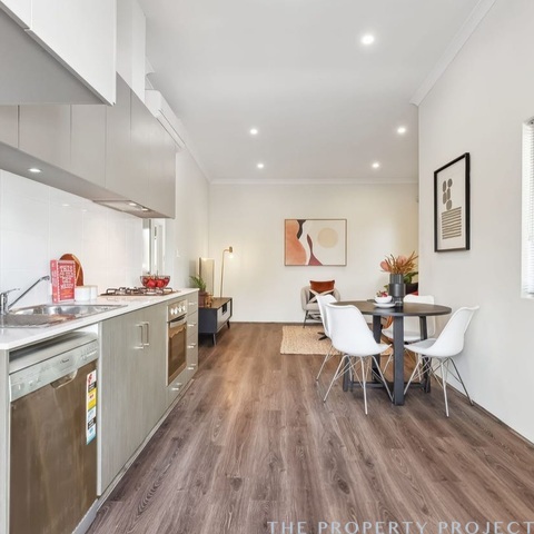 4 17 Sussex St Nollamara WA 6061