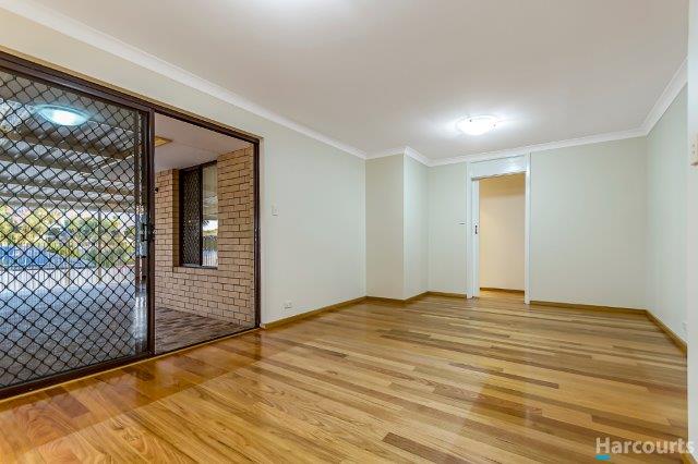 11 Grevillea Way Heathridge WA 6027