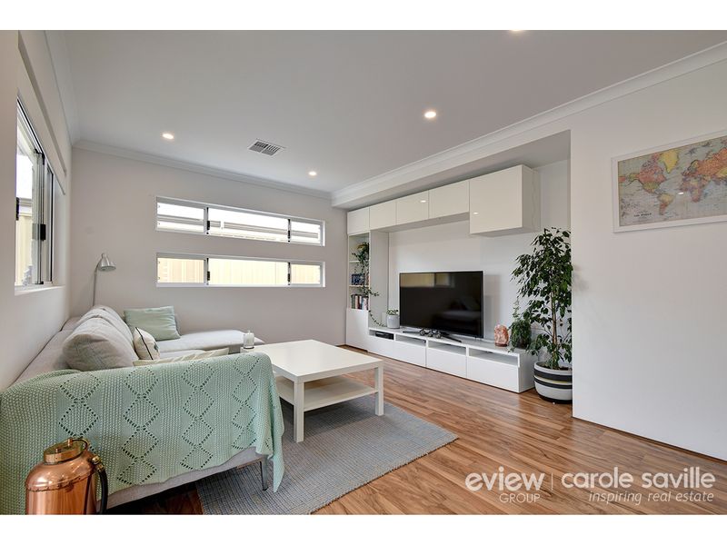 18 Dunedin Chase Hocking WA 6065