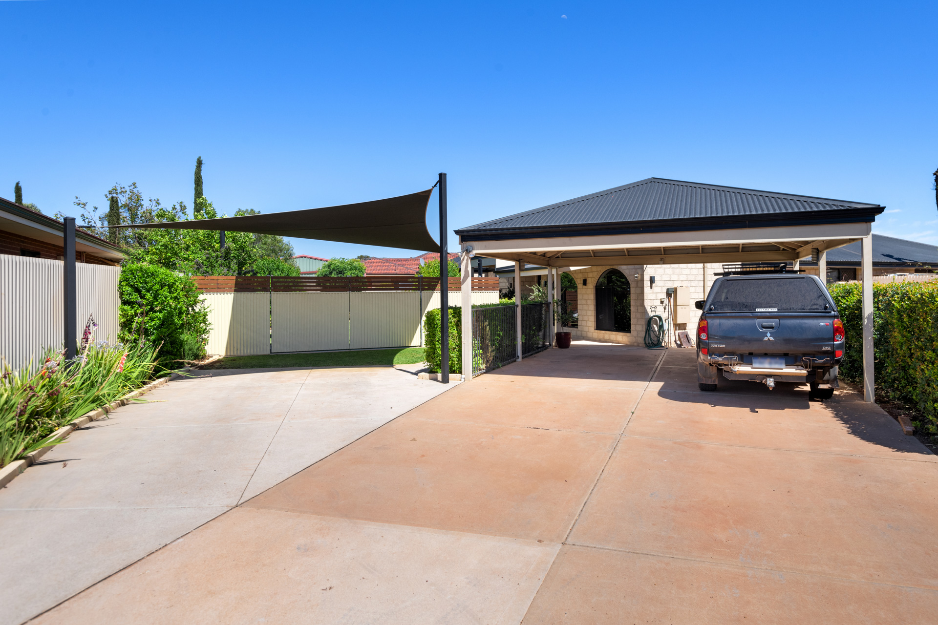 3 Smythe Drive, BROADWOOD WA 6430