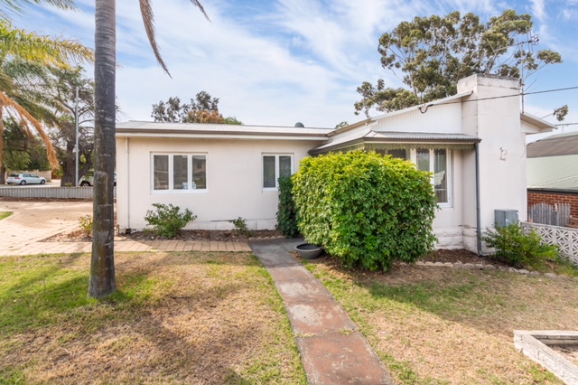 76 Finnerty Street Karrinyup WA 6018