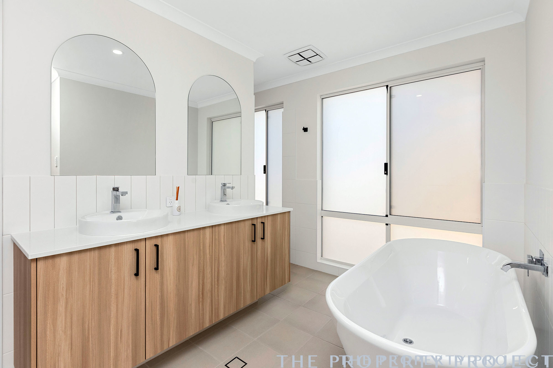92 Routeburn Street Wanneroo WA 6065