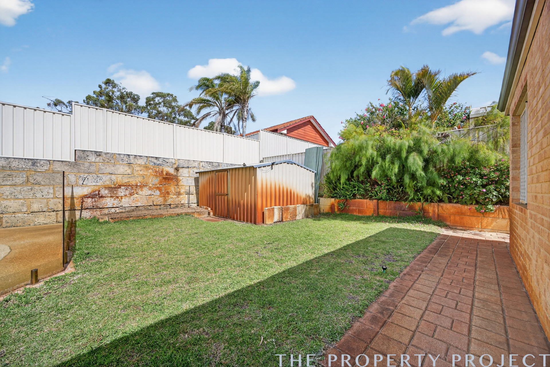 17 The Oval Madeley WA 6065