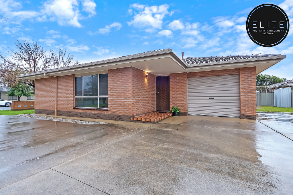 1 / 382 Douglas Road, LAVINGTON NSW 2641