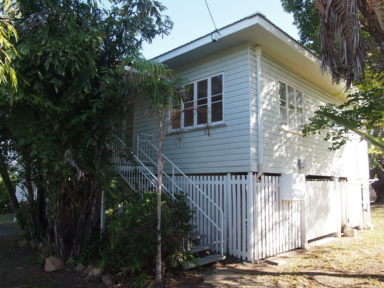 69 Albury St, PIMLICO QLD 4812