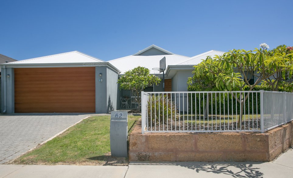62 Salwood Loop, BANKSIA GROVE WA 6031