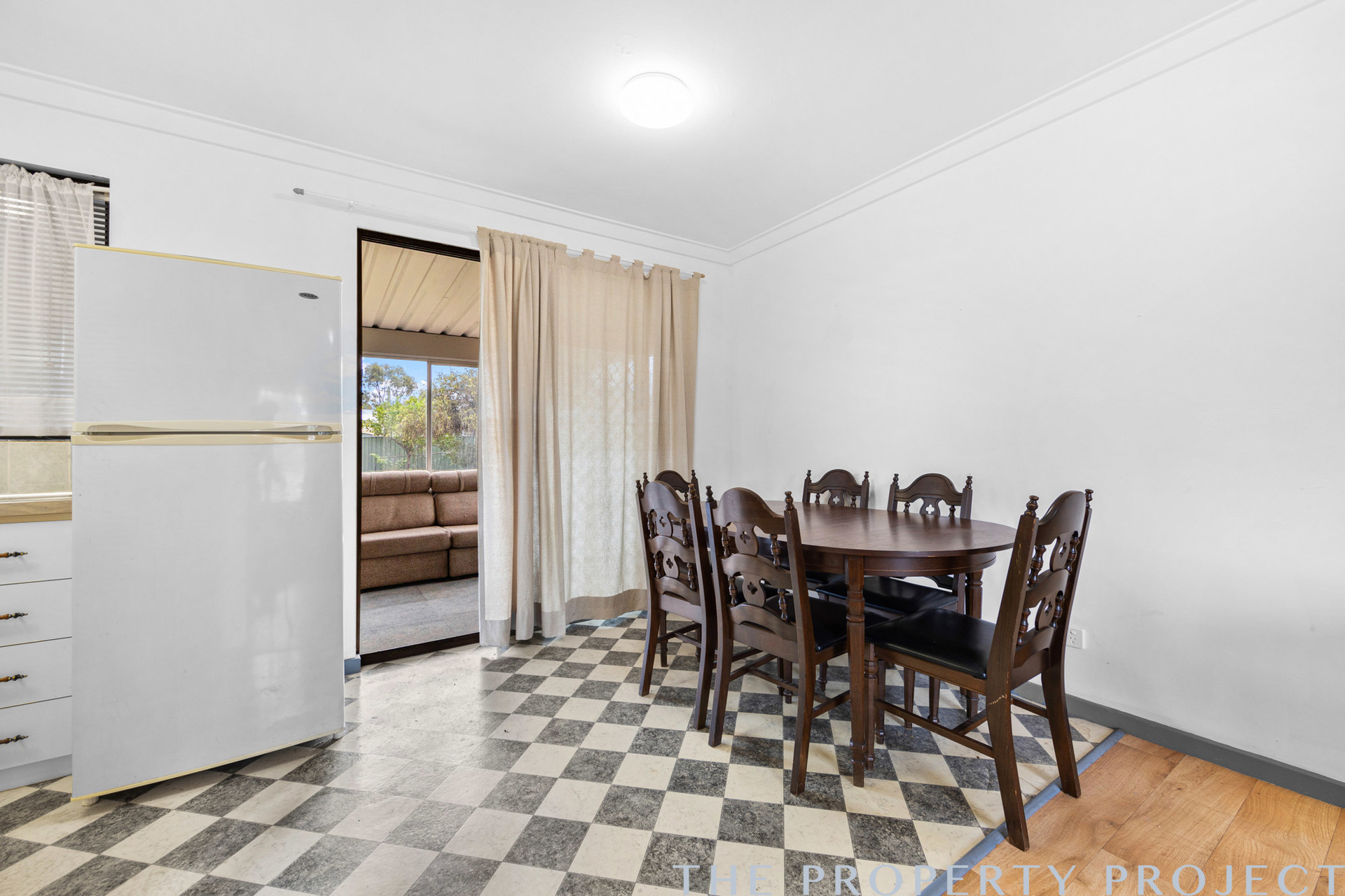 8 Flinders Street Falcon WA 6210