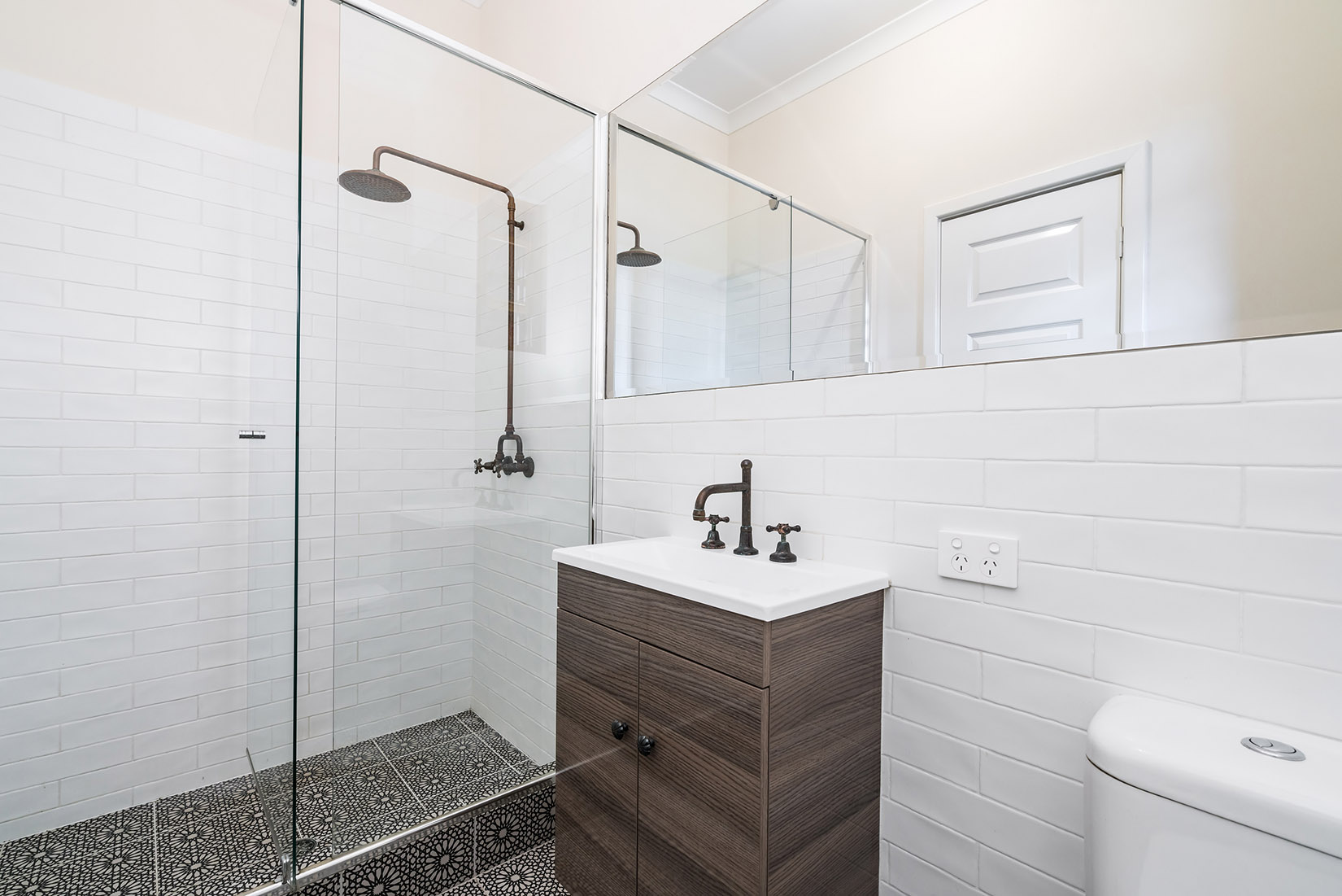 24 Leonora Street Como WA 6152
