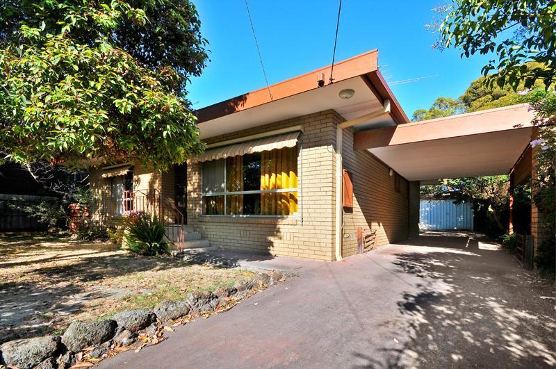 28 Aldrin Drive, MOUNT WAVERLEY VIC 3149
