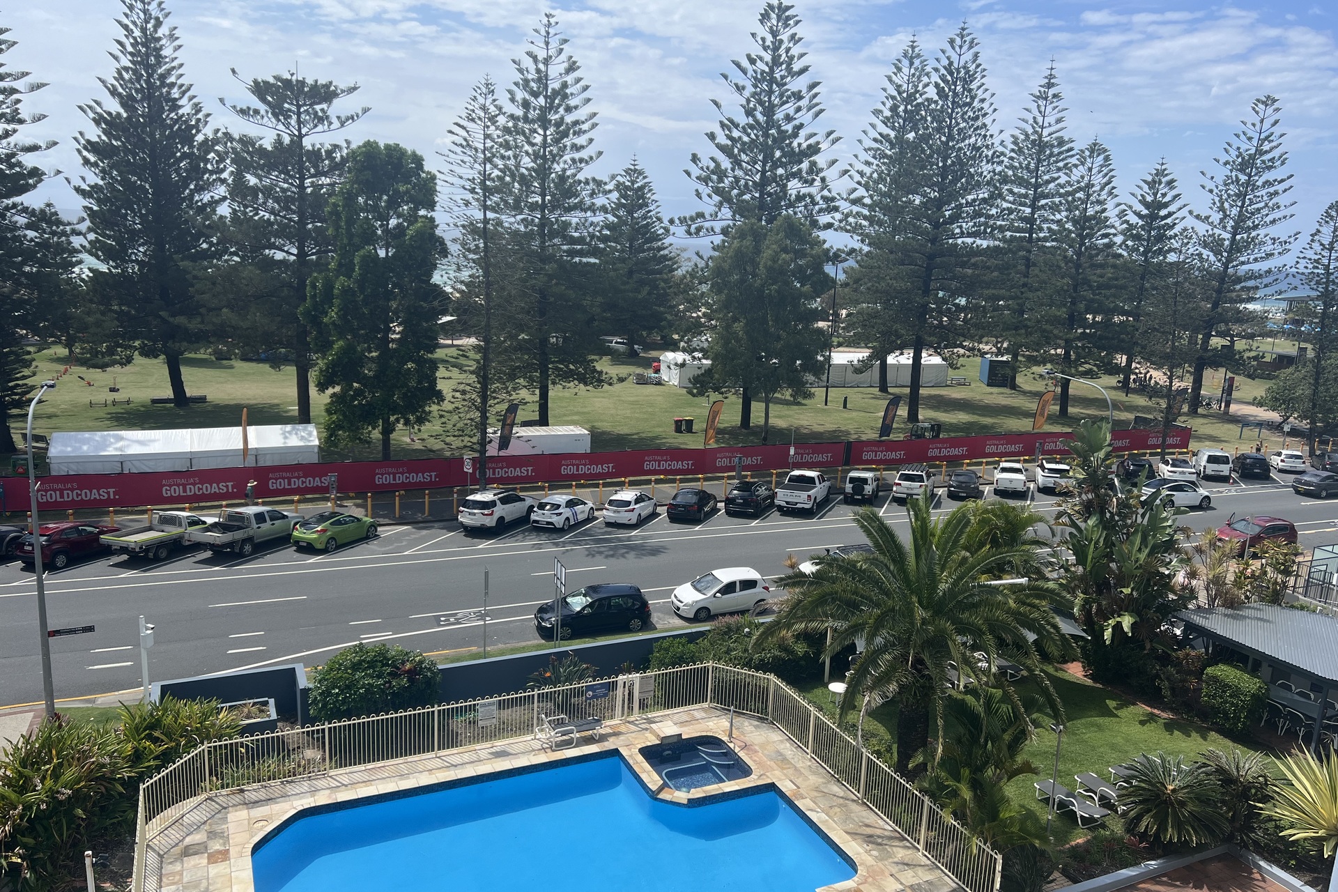 16 / 155 Old Burleigh Road, BROADBEACH QLD 4218