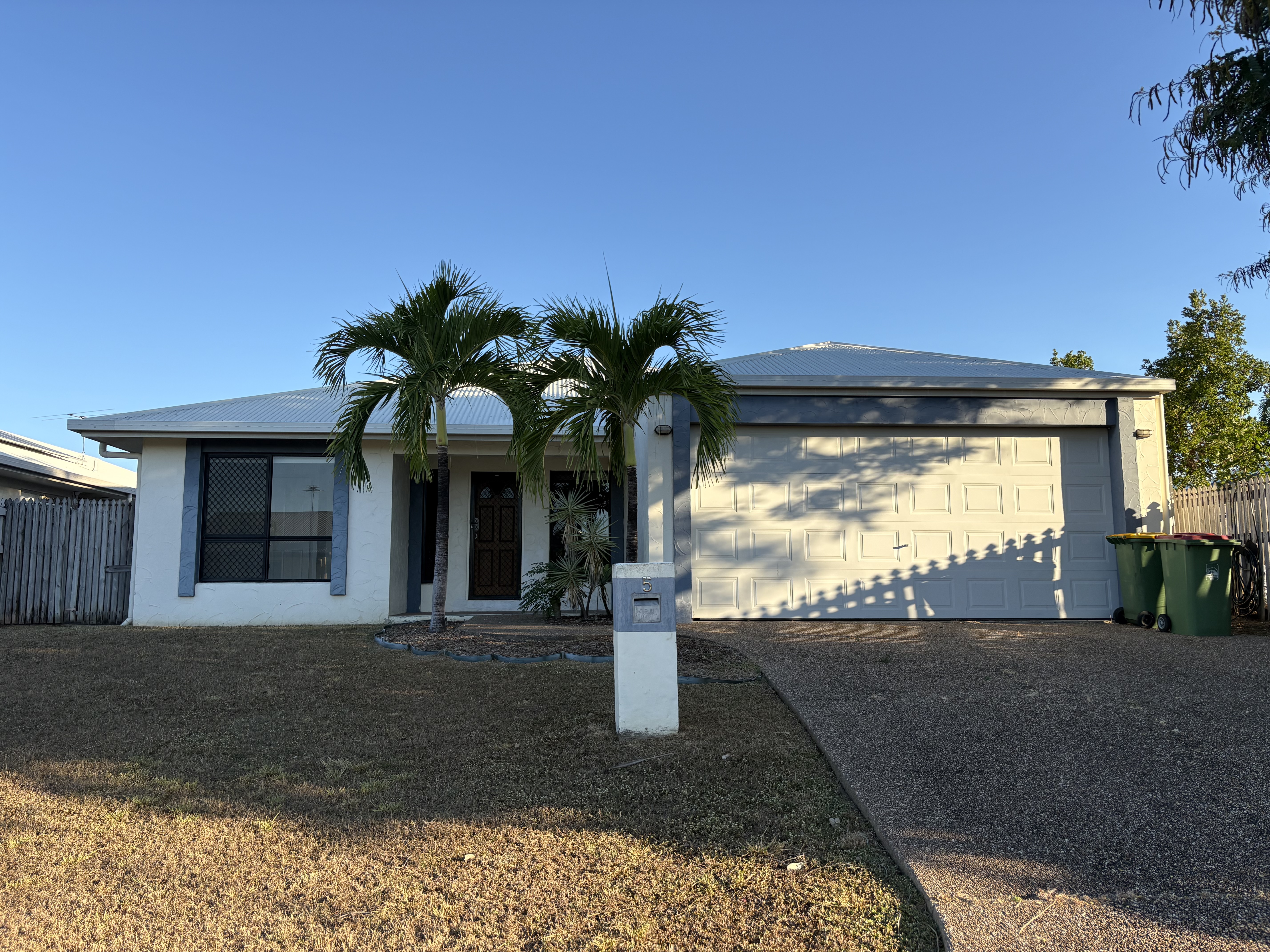 5 Oondooroo Court, ANNANDALE QLD 4814