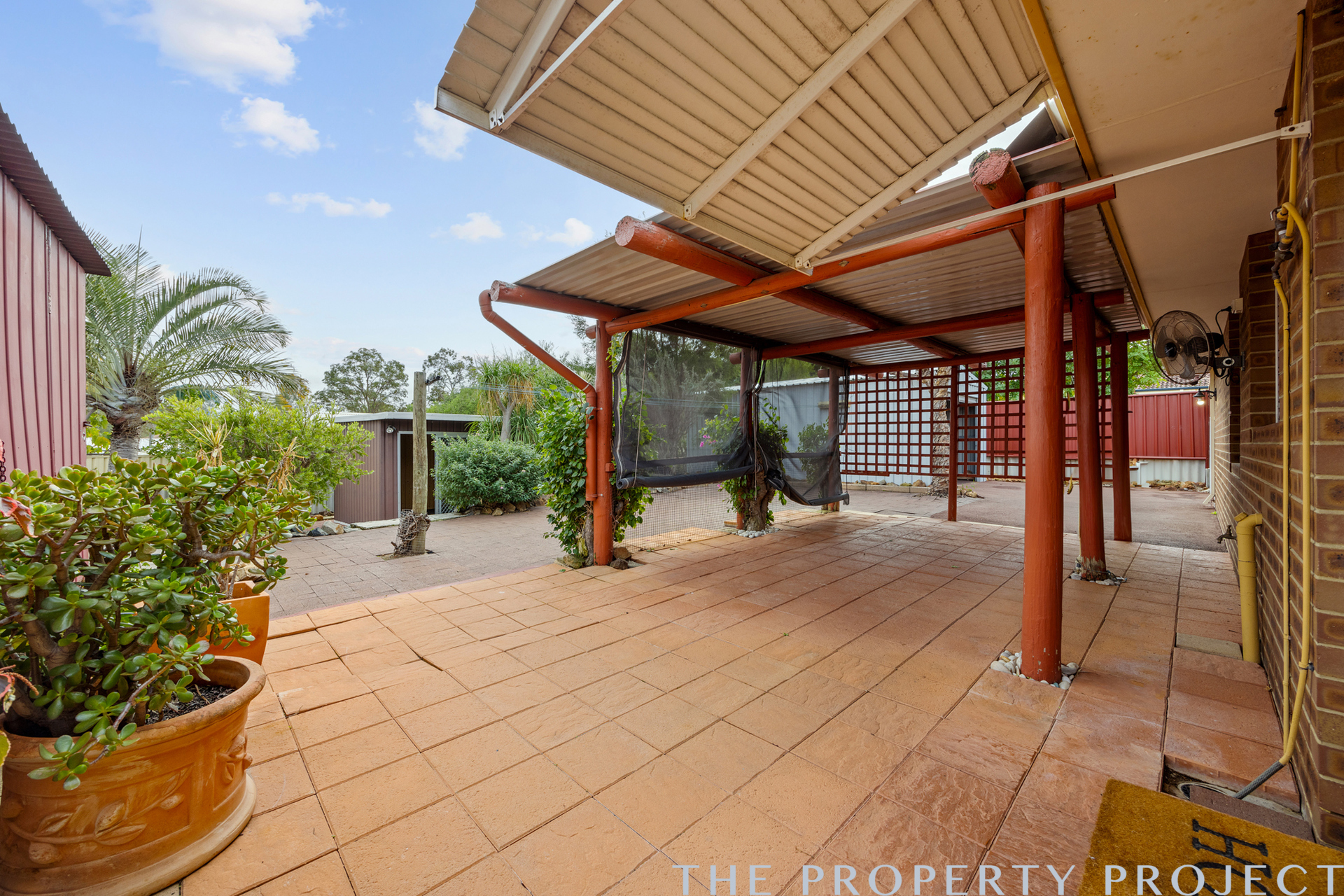 214 Blackadder Road Swan View WA 6056
