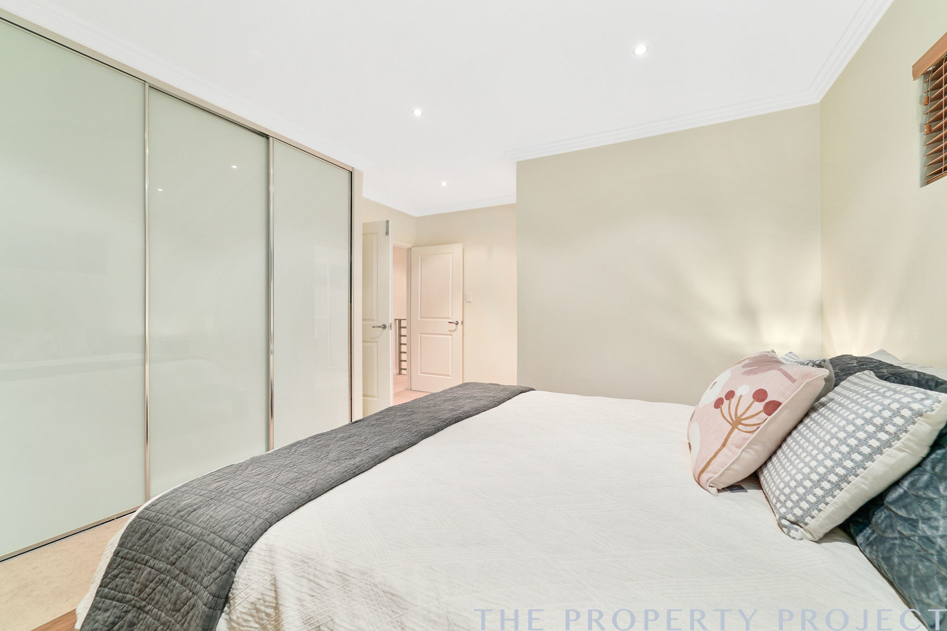 190 Woodside Street Doubleview WA 6018