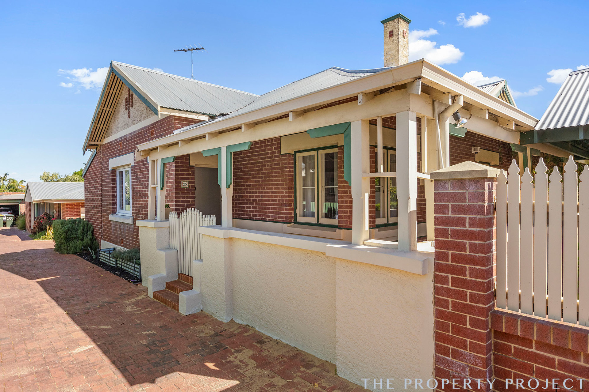 28 Leonard Street Victoria Park WA 6100
