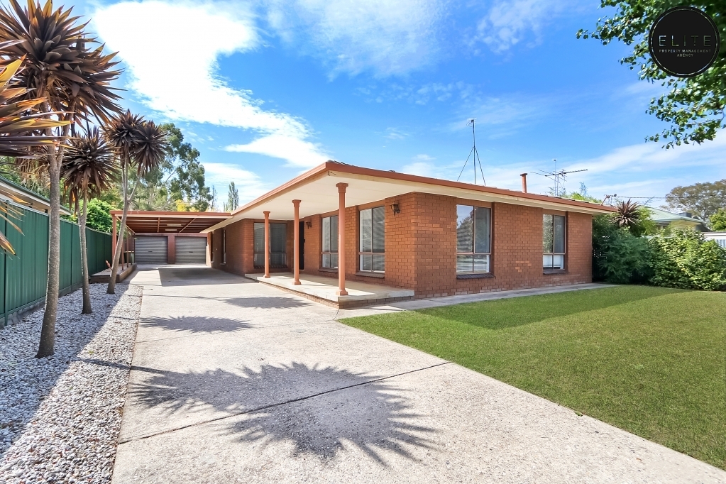 562 Roach Street, LAVINGTON NSW 2641