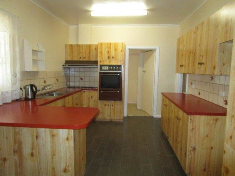 64 Main Street, MINYIP VIC 3392