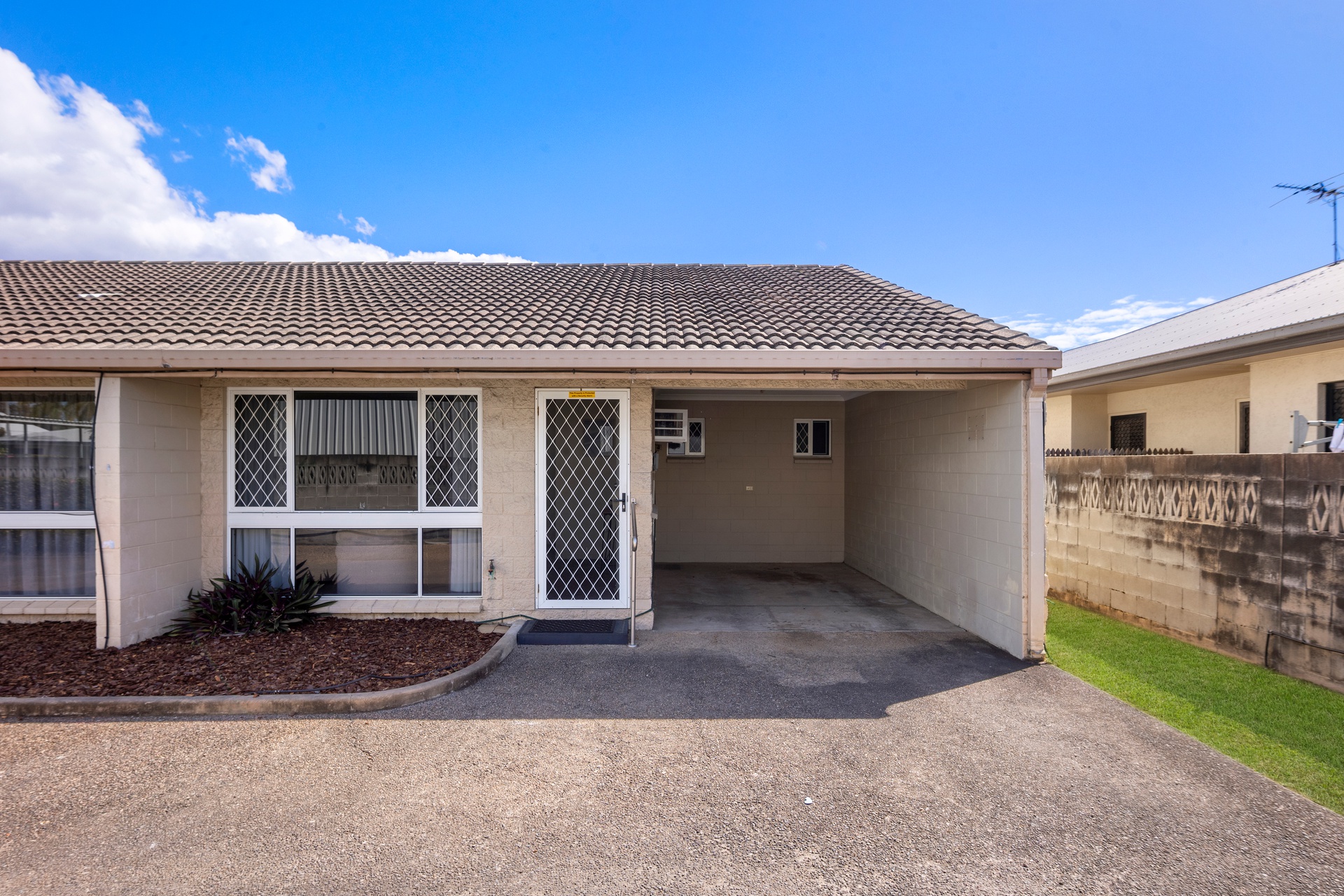 Unit 5 / 35 Granville St, PIMLICO QLD 4812