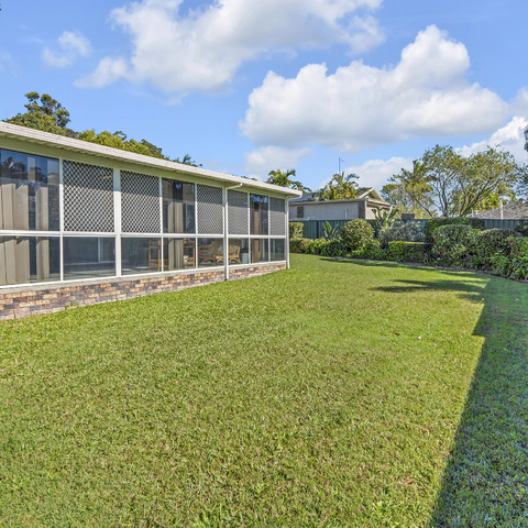 128 Currumburra Road, ASHMORE QLD 4214