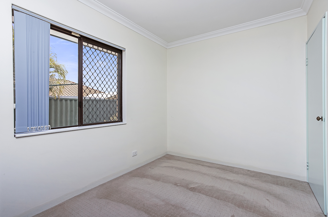 34 Yosemite Loop Ballajura WA 6066