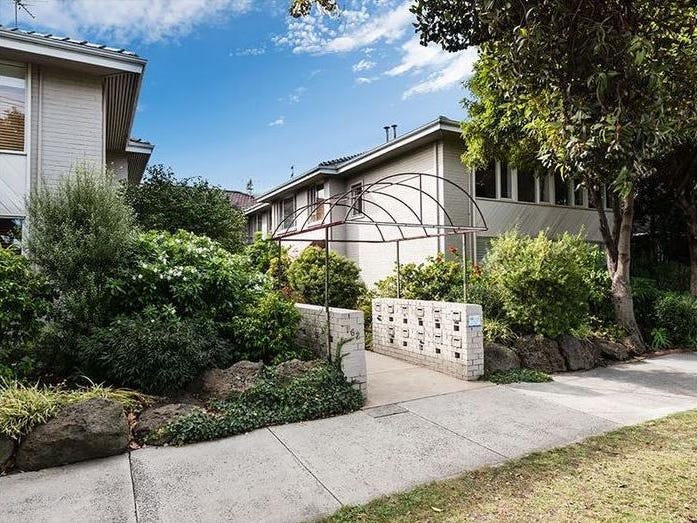 18 / 162 Brighton Road, RIPPONLEA VIC 3185