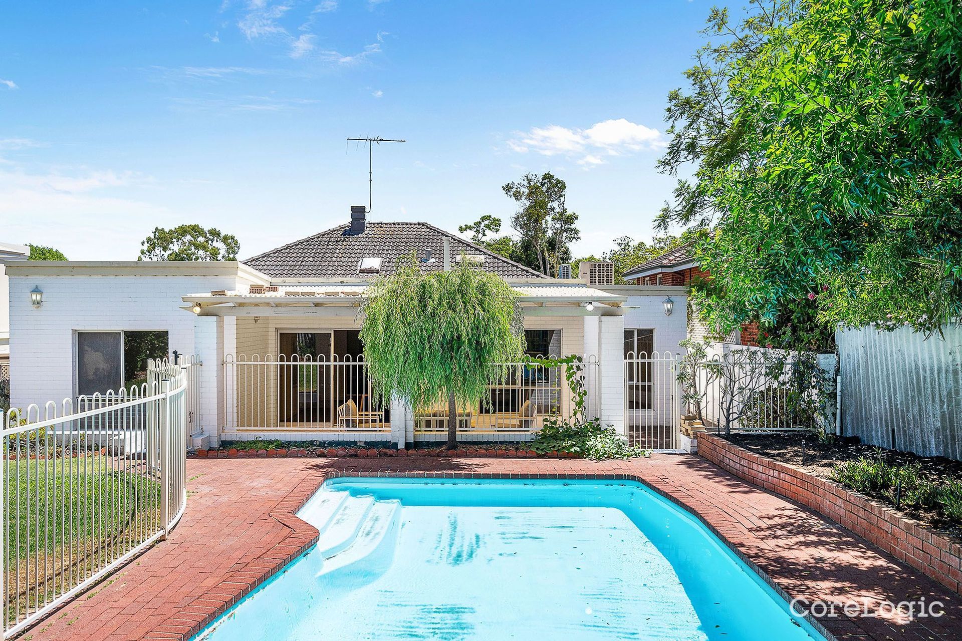 68 Minora Road Dalkeith WA 6009