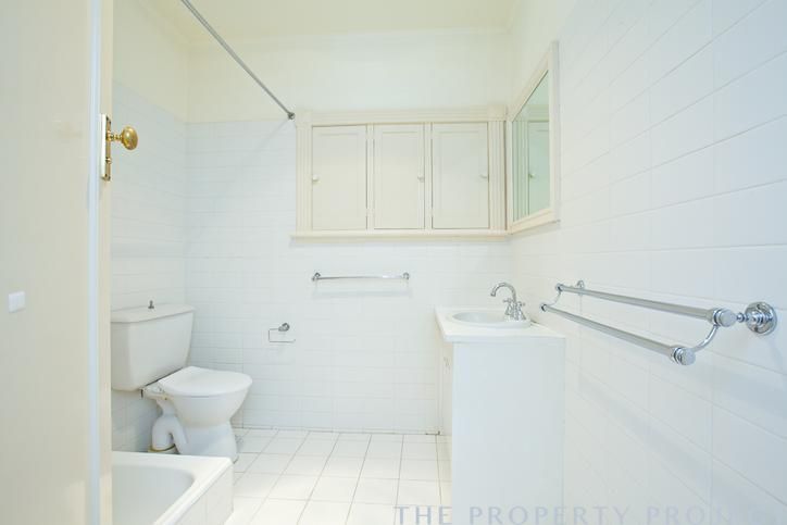 68 Minora Road Dalkeith WA 6009