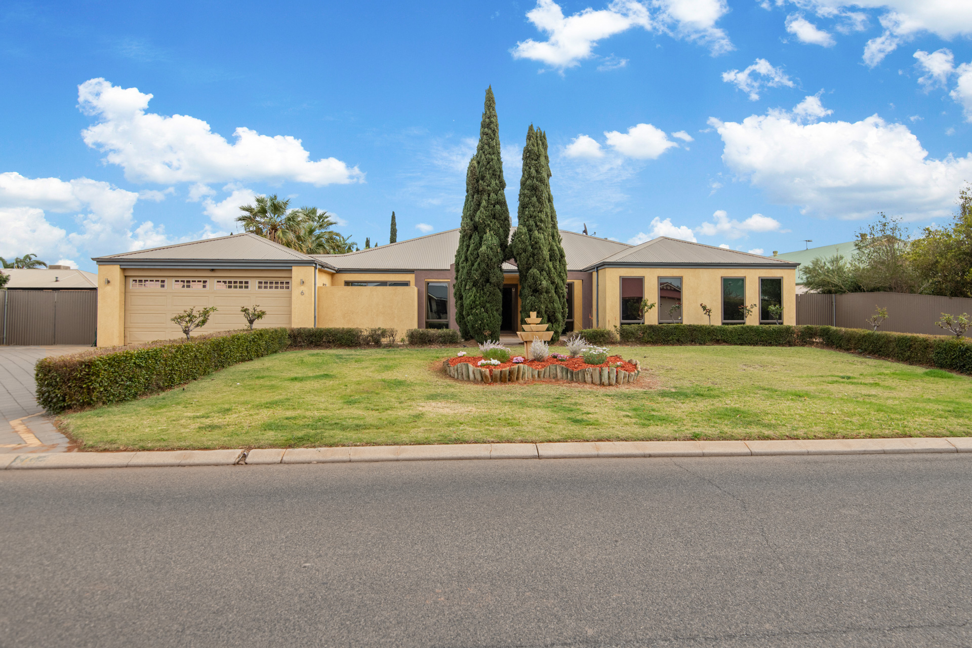 6 Moir Street, BROADWOOD WA 6430