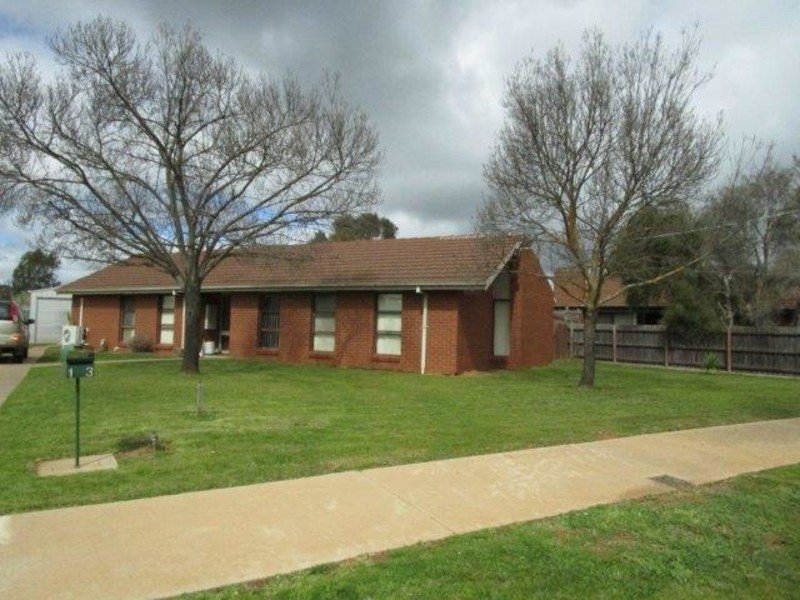 13 Allen Street, DONALD VIC 3480