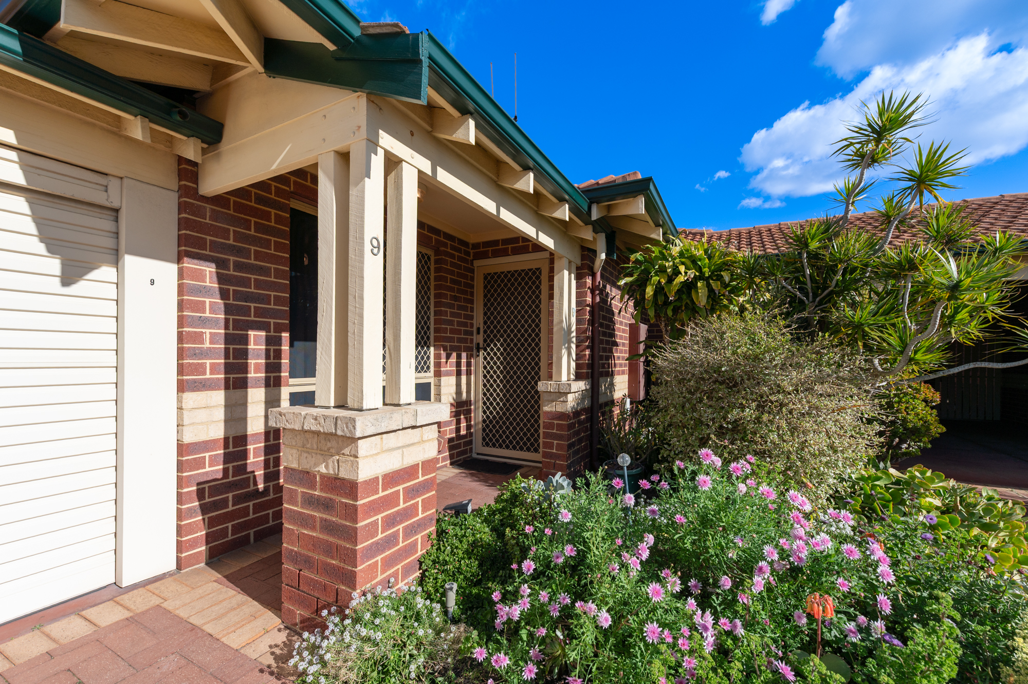 9 / 2-8 Barry Street, RIVERVALE WA 6103