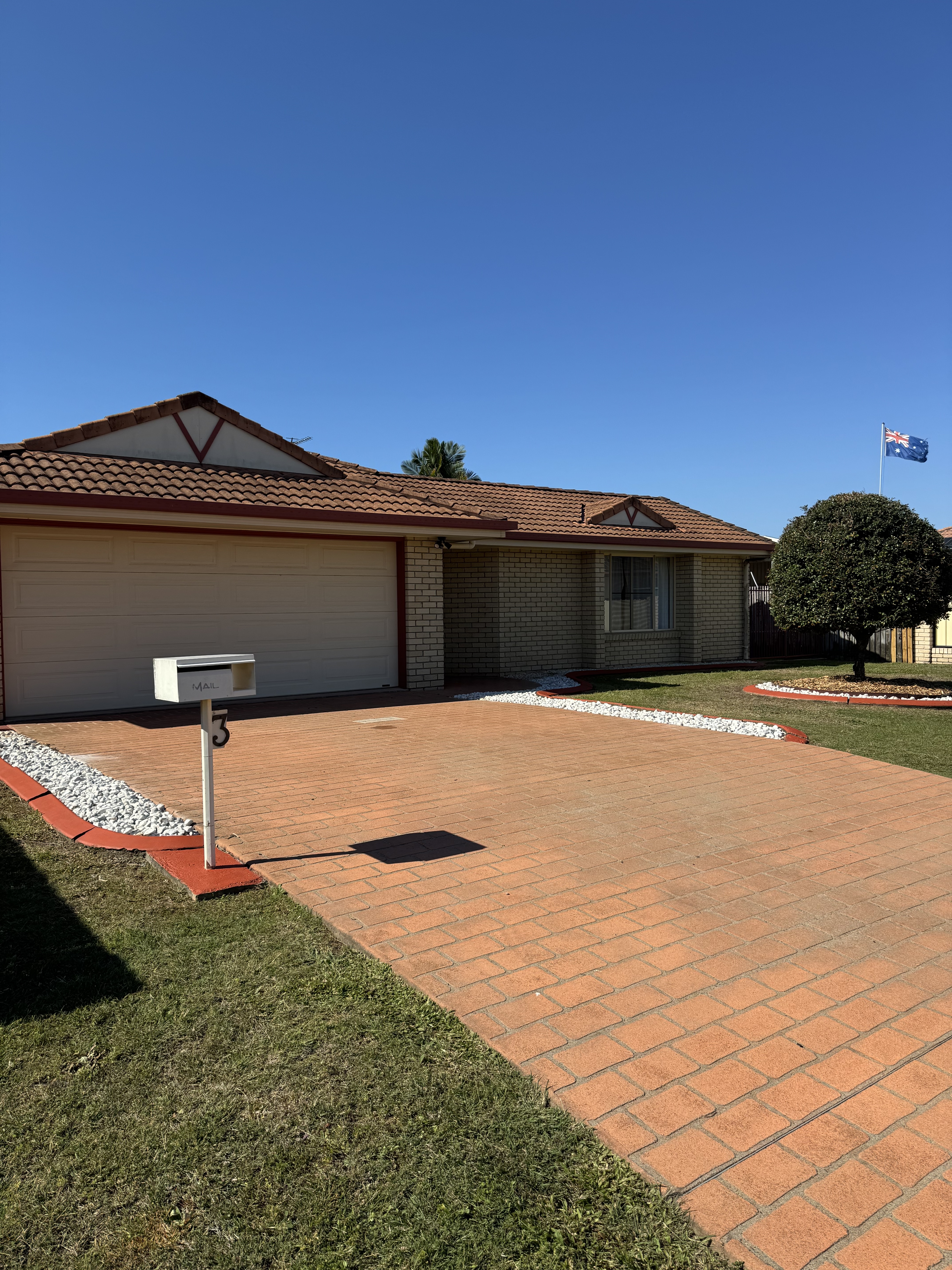3 Shannen Ct, URRAWEEN QLD 4655