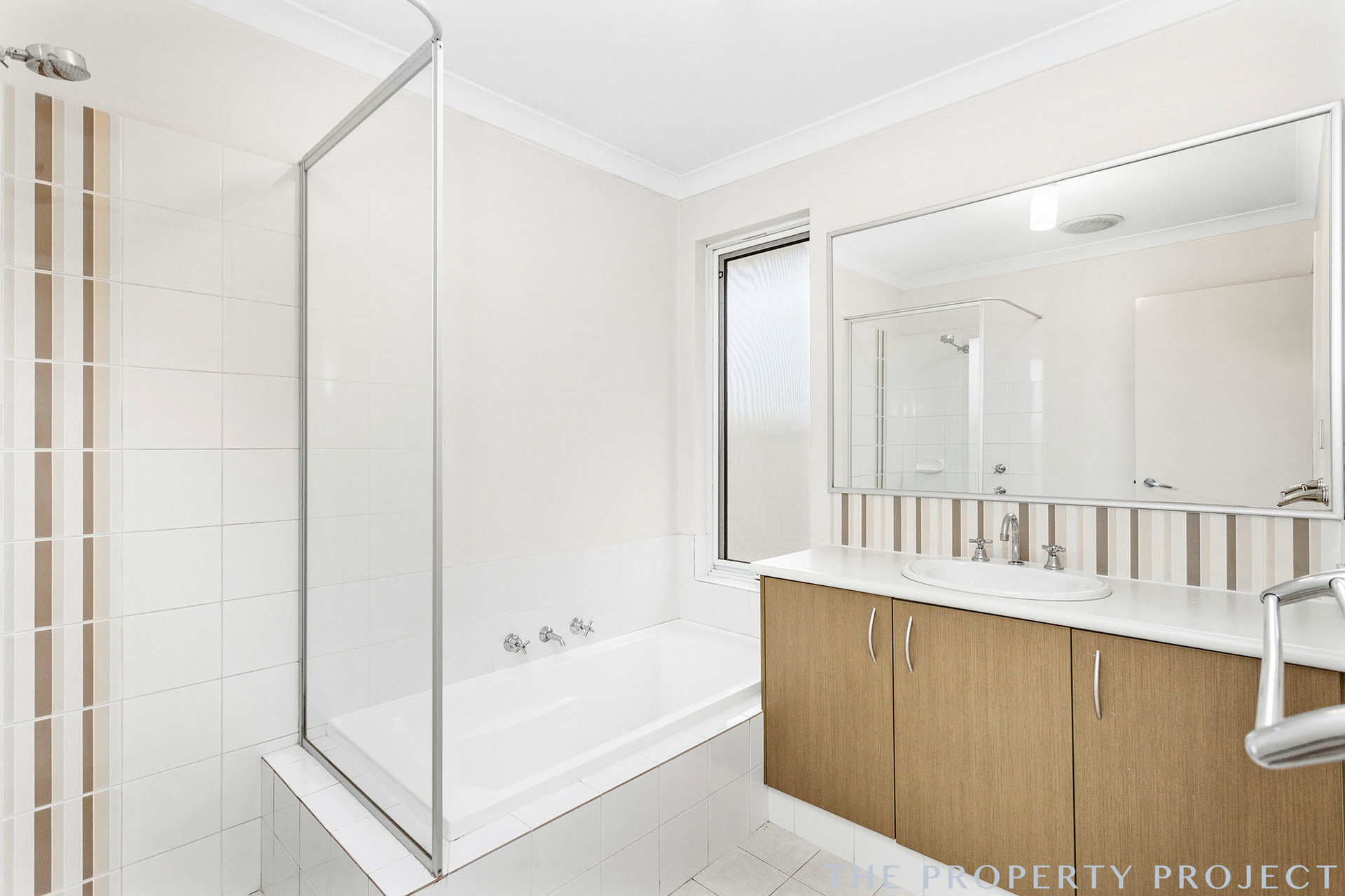 10 Kaoriki Court Maida Vale WA 6057
