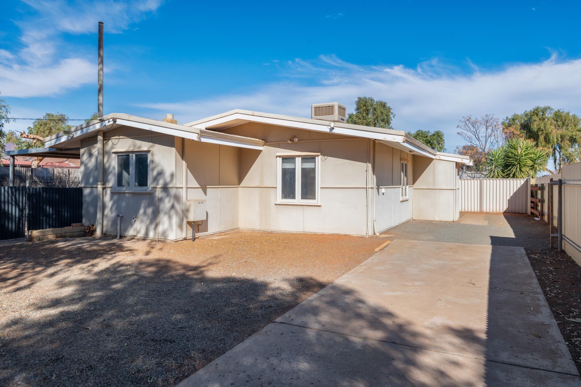 10 Kapai Place, SOUTH KALGOORLIE WA 6430