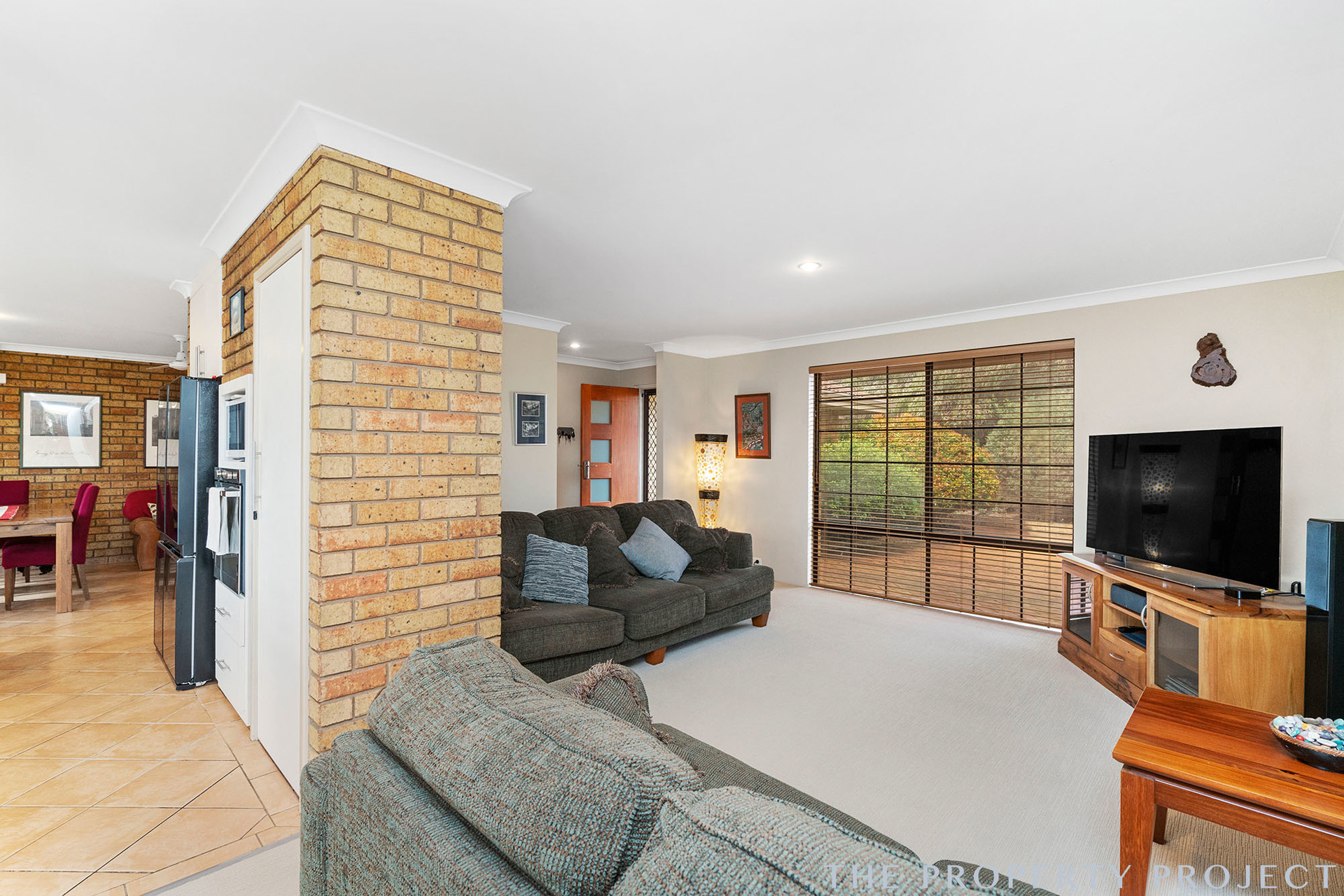 8 Pergola Place Edgewater WA 6027