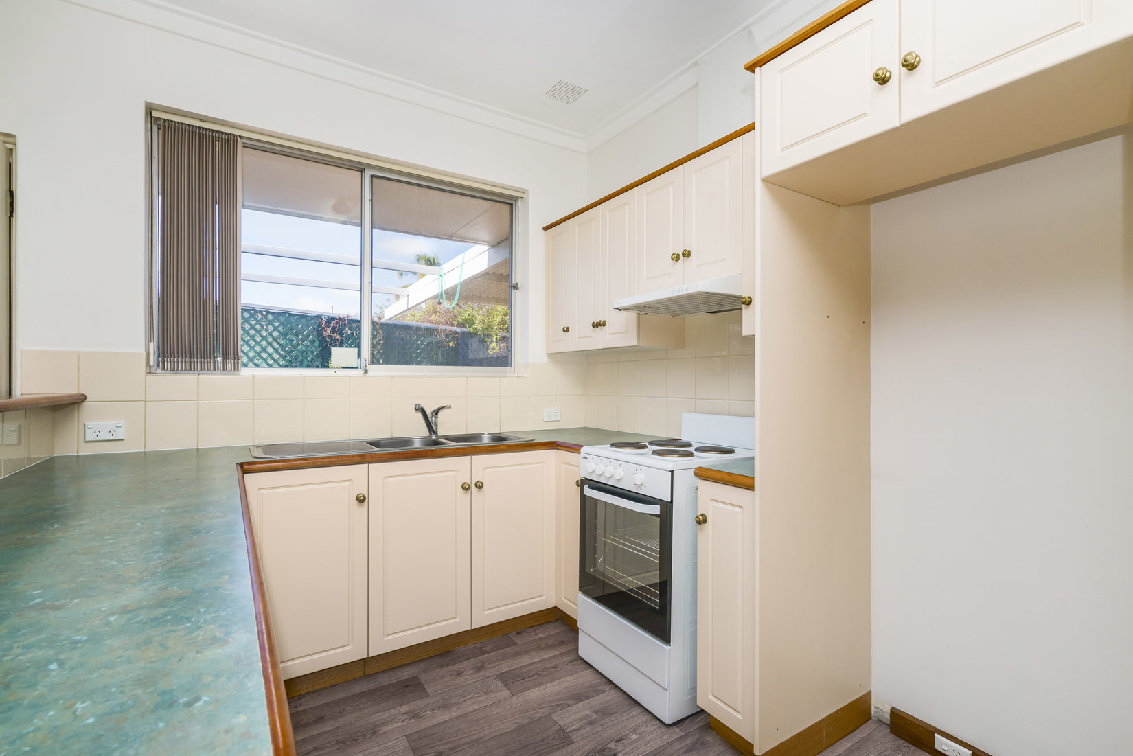 5 Jeffery Road Dianella WA 6059
