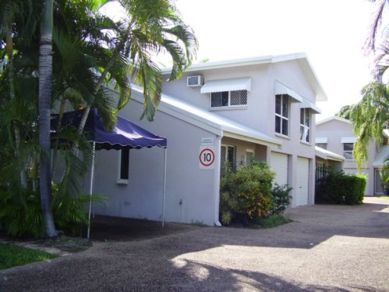 1 / 8 Cheyne Street, PIMLICO QLD 4812
