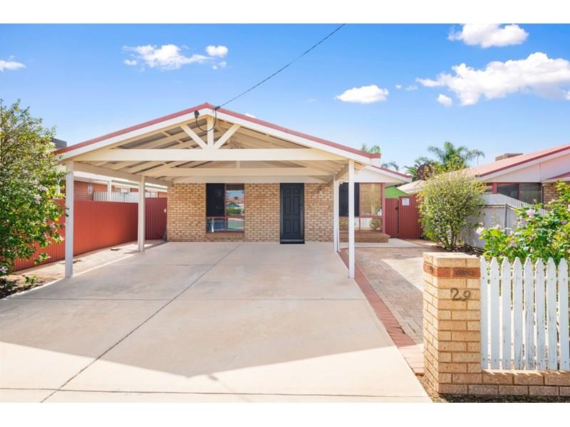 29 President Street, SOUTH KALGOORLIE WA 6430