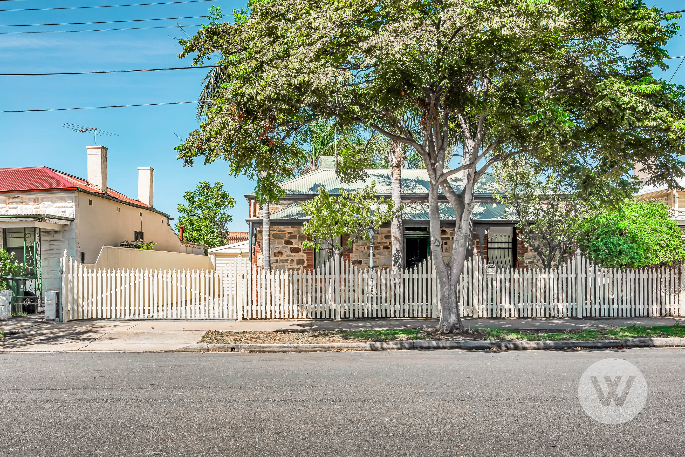 42 Exmouth Rd, GLANVILLE SA 5015