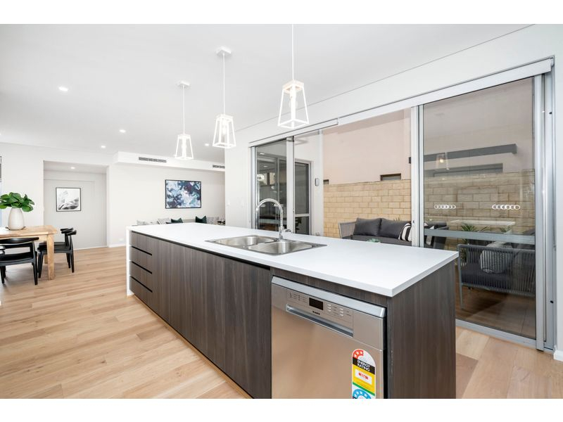 409 Vincent St W West Leederville WA 6007