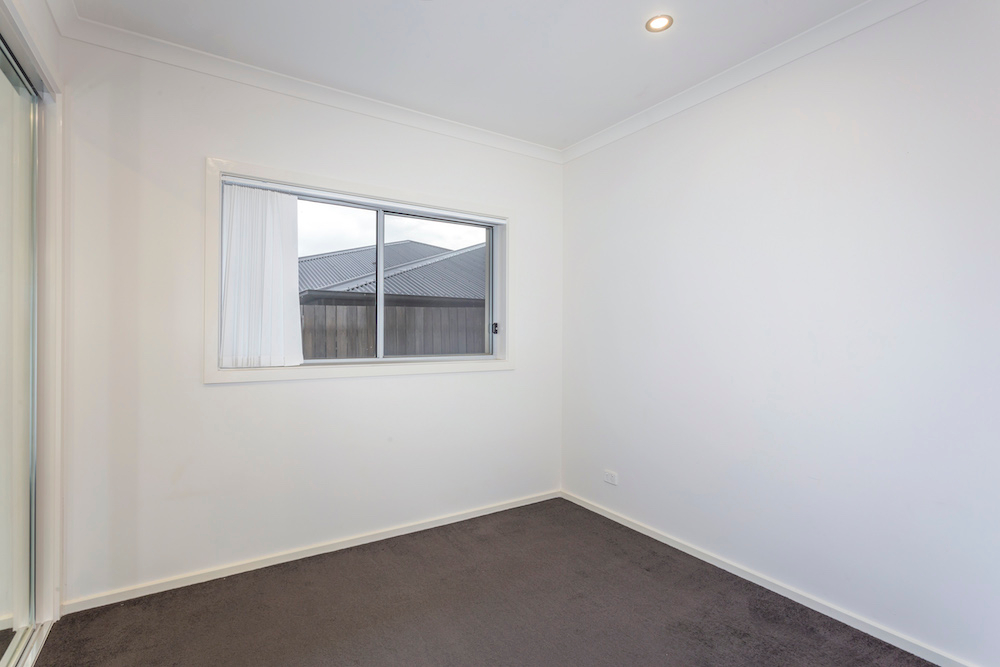 127 Samaria Street, Crace, photo 11