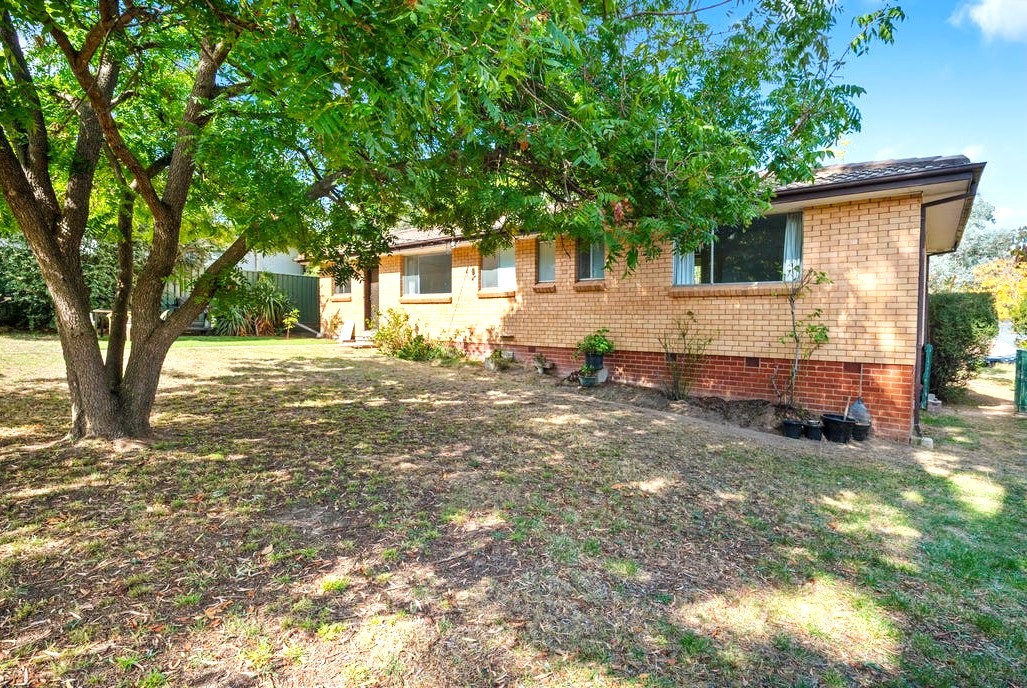 14 Dookie Street, Farrer, photo 13
