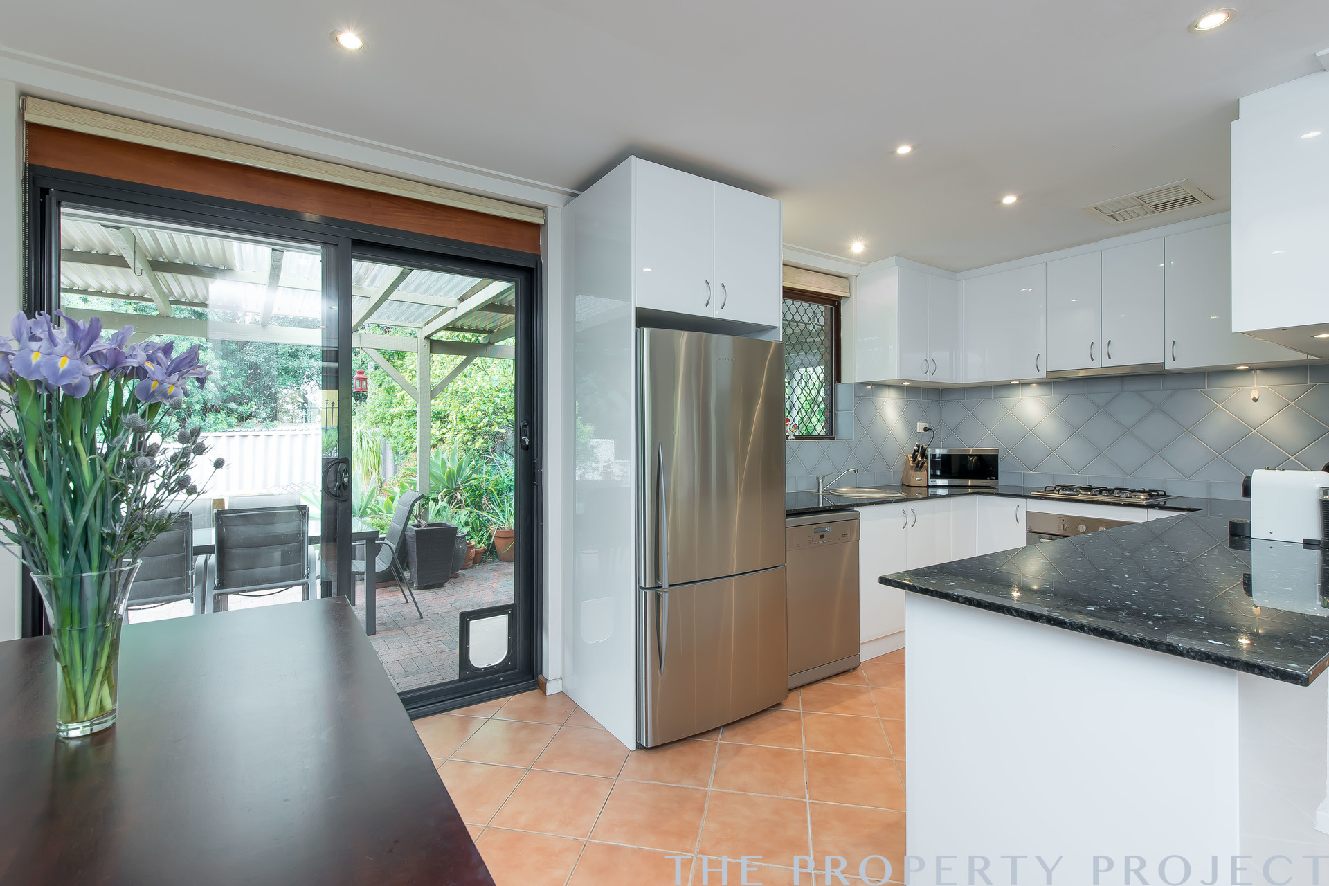 4 Cawarra Crescent Craigie WA 6025