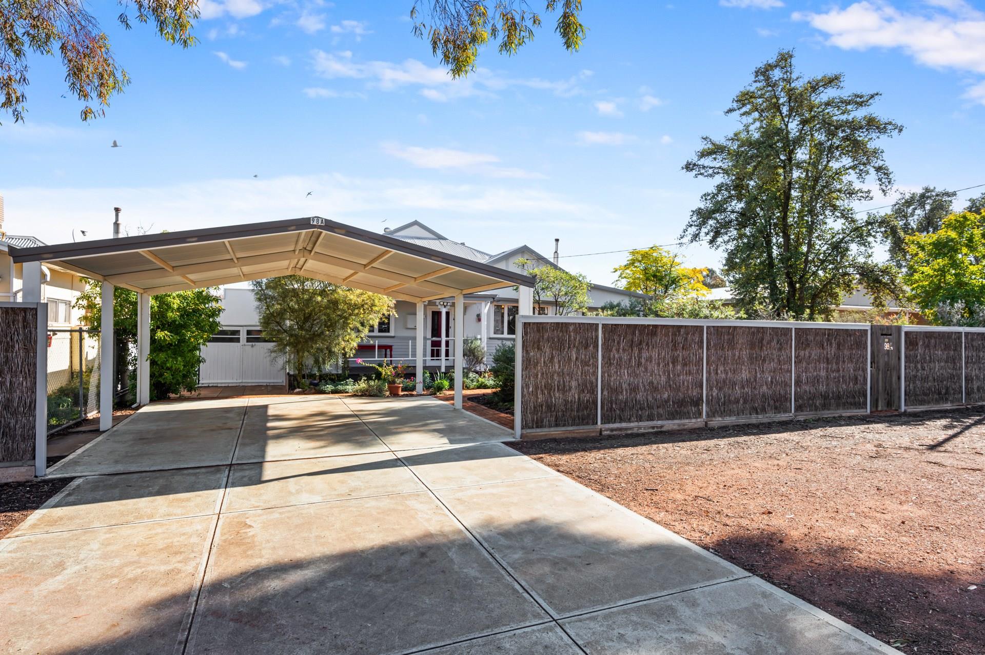 98A Ward Street, LAMINGTON WA 6430