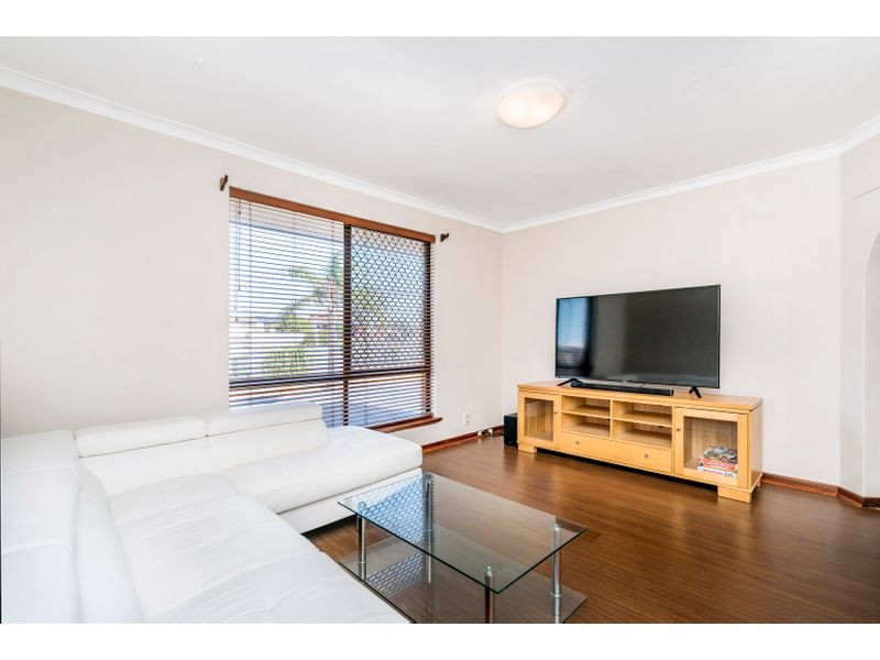 686b Karrinyup Road Stirling WA 6021