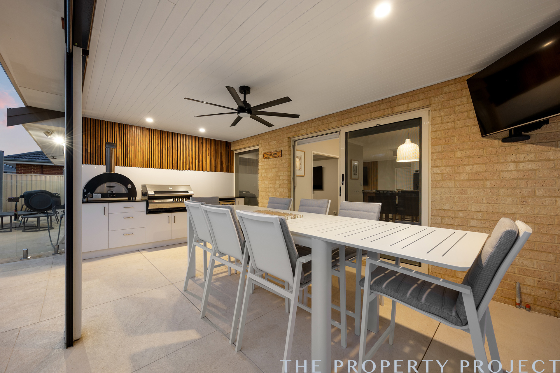 12 Cheltenham Approach Harrisdale WA 6112